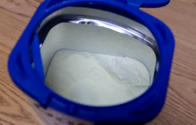 Trois décès de nourrissons liés aux laits infantiles rappelés en France