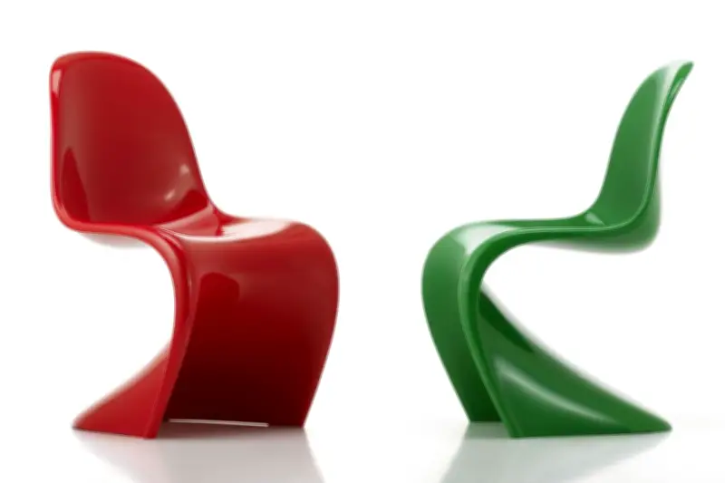 Trois objets iconiques de Verner Panton célèbrent son centenaire