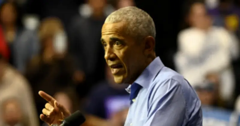 Trump ordonne la divulgation des dossiers extraterrestres, accuse Obama de fuites