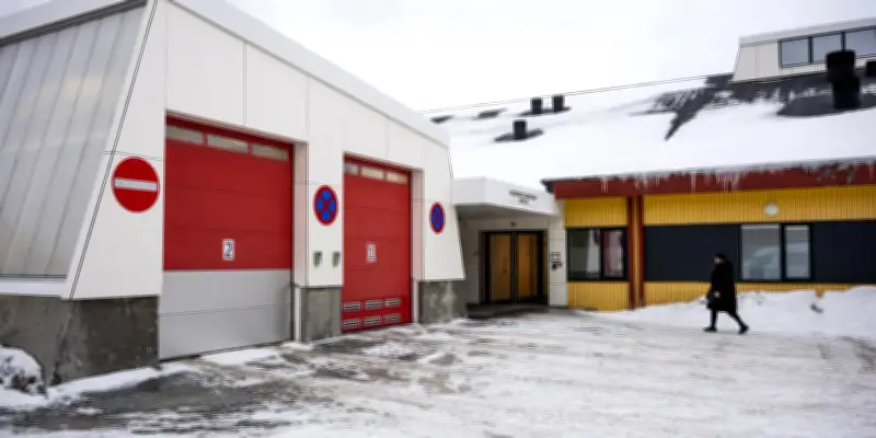 Trump propose un navire-hôpital au Groenland, Copenhague et Nuuk rejettent fermement