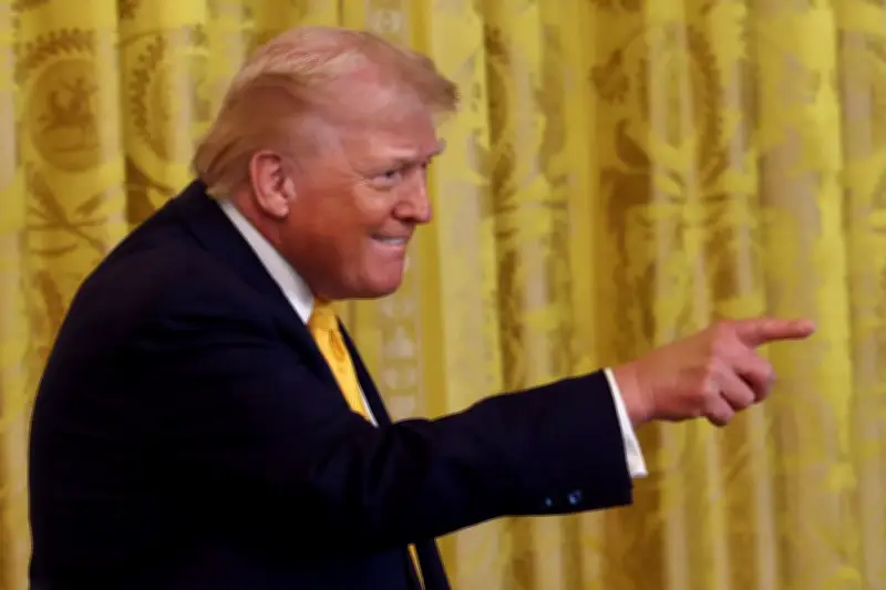 Trump évoque un délai de 10 jours pour un accord nucléaire avec l'Iran, menaces maintenues