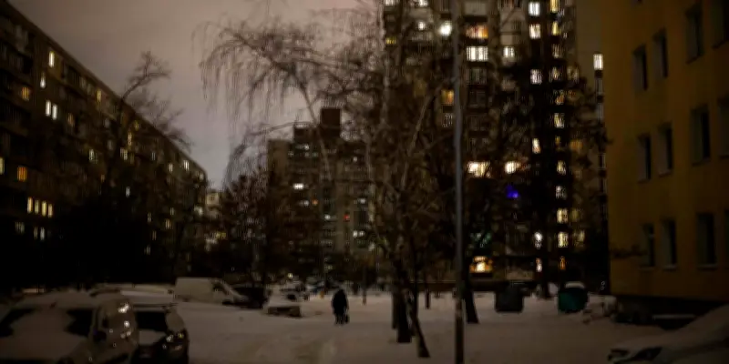 Ukraine : plus de 150 000 familles reconnectées à l'électricité de Kiev à Odessa