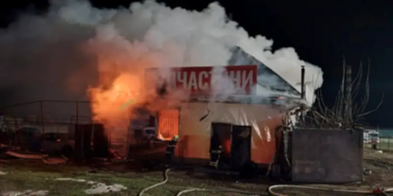 Ukraine : Trois morts dans des frappes russes à la veille du 4e anniversaire du conflit