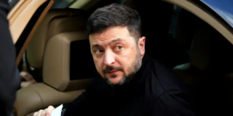 Ukraine : Zelensky annonce élection et référendum sous pression américaine