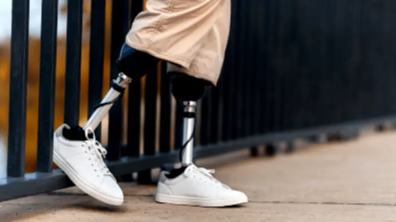 Un ancien militaire amputé privé de rééducation : 'Je me sens en prison'