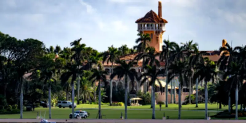 Un intrus armé abattu après avoir pénétré illégalement à Mar-a-Lago, Trump absent