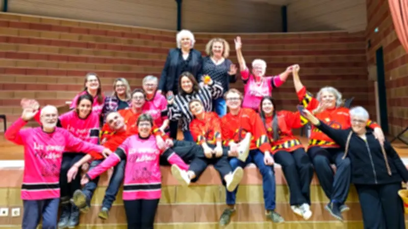 Un match d'improvisation théâtrale électrise Vabres-l'Abbaye dans l'Aveyron