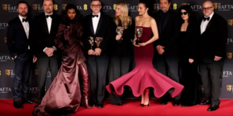 Une bataille après l'autre triomphe aux Bafta 2026, favori des Oscars