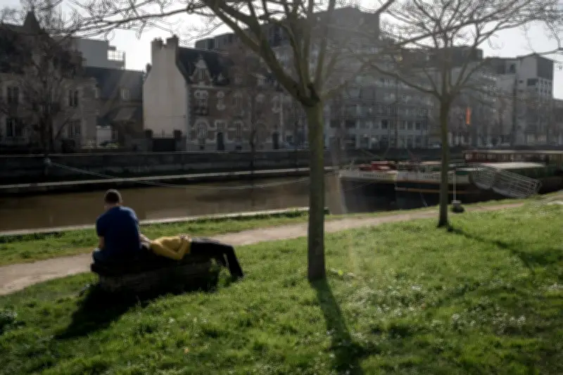 Une douceur exceptionnelle en fin février : jusqu'à +14°C au-dessus des normales saisonnières