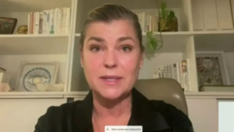 Une ex-mannequin suédoise témoigne contre un recruteur présumé de Jeffrey Epstein