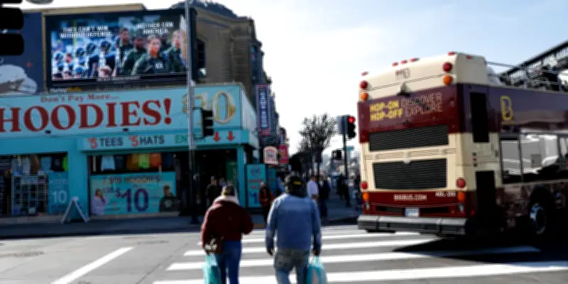Une publicité pro-ICE apparaît à San Francisco avant le Super Bowl 2026