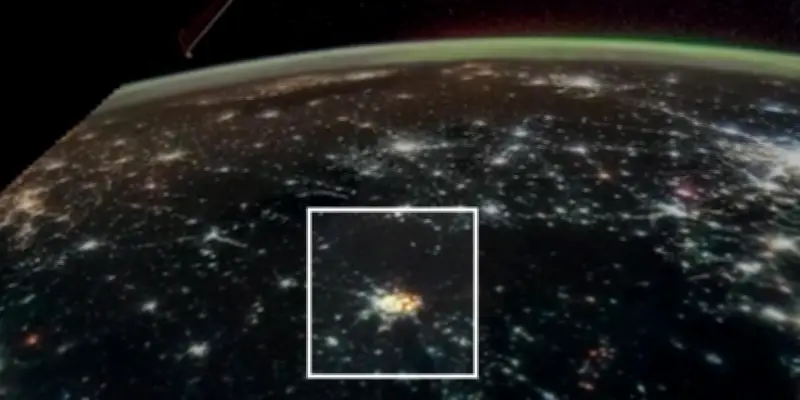 Une vidéo spatiale révèle le bombardement de Kiev en décembre 2025