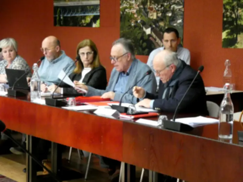 Val de l’Eyre : baisse de la fiscalité et maîtrise de l’endettement au cœur du budget 2026