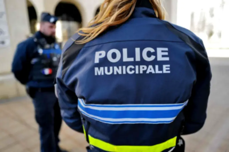 Valenciennes : un policier en garde à vue après avoir tué un homme armé d'un couteau