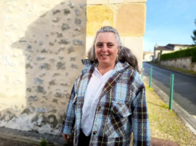 Valérie Guinaudie, maire de Mombrier, candidate à sa réélection et à la présidence de l'intercommunalité