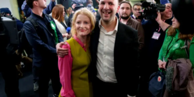 Victoire historique des écologistes britanniques face au Labour dans un bastion de Manchester