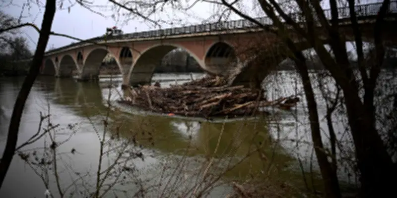 Vigilance orange crues maintenue dans trois départements après la tempête Nils