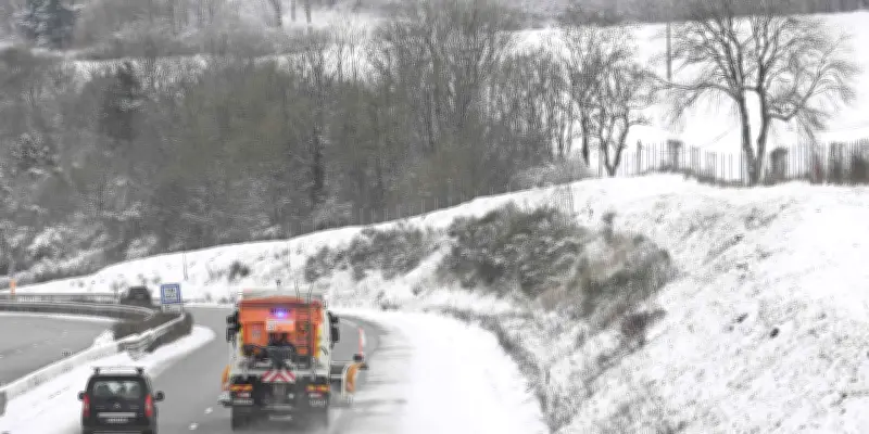 Vigilance orange neige et verglas dans 15 départements du nord de France