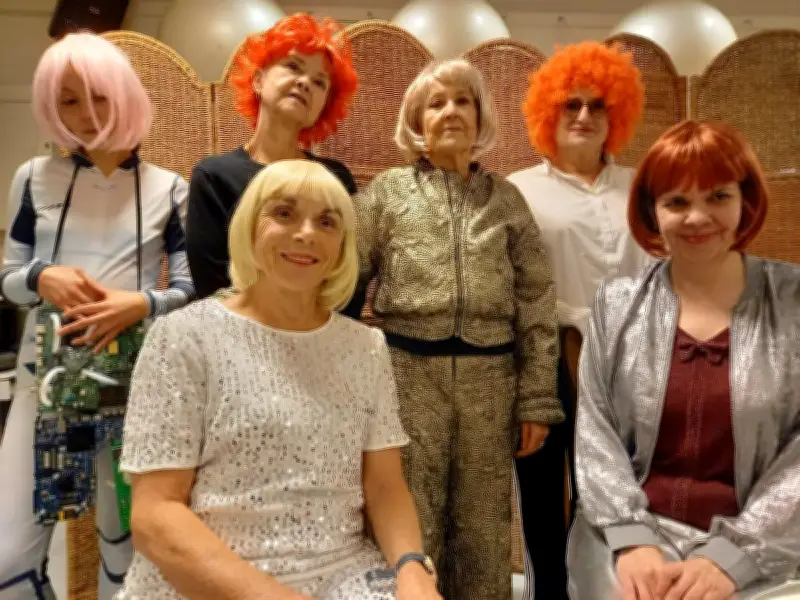 Villefranque : la troupe Copines et cie présente « Now future » en première le 13 février