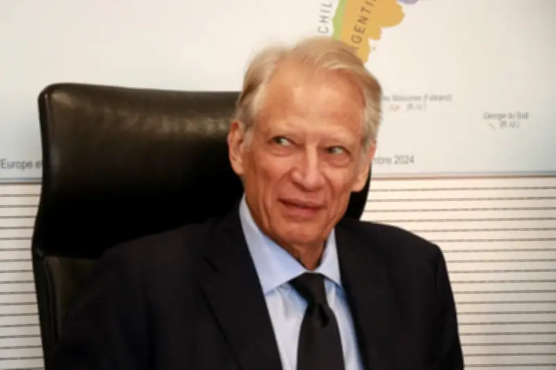 Villepin met en garde contre le corridor de respectabilité du RN qui s'élargit