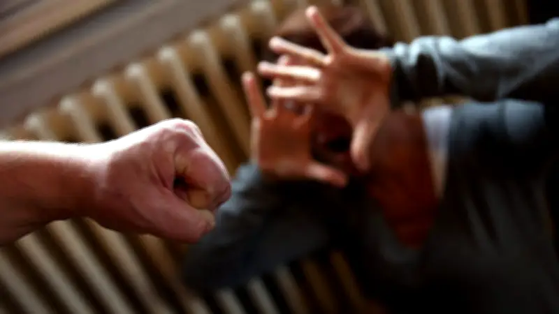 Violences envers les mineurs : une hausse alarmante de 10 % enregistrée en 2025