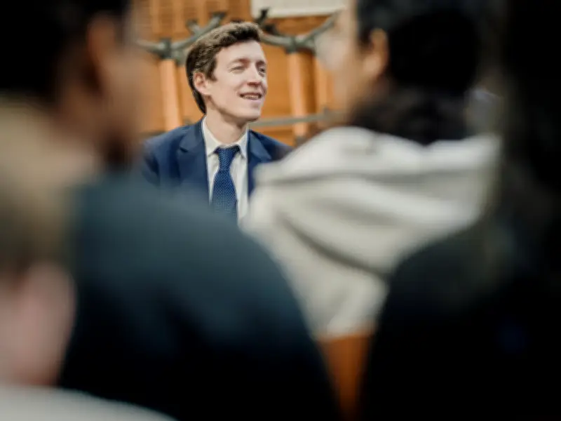 Violences scolaires : le ministre de l'Éducation écrit aux parents pour une mobilisation générale