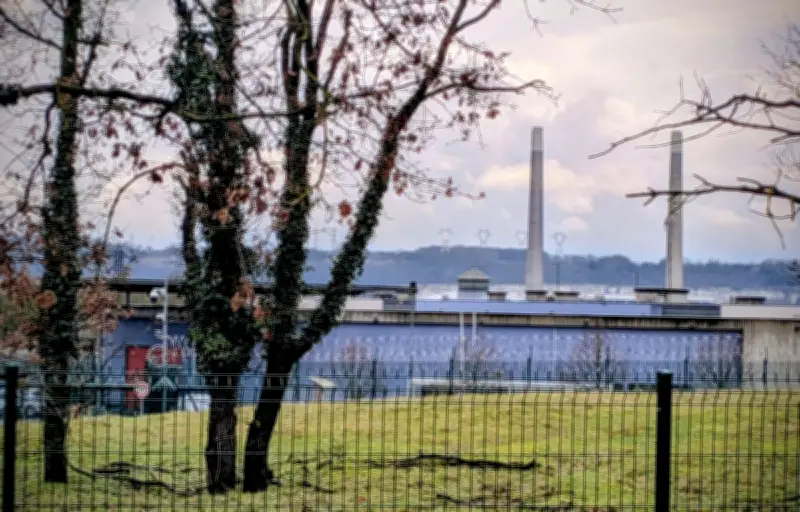 Visite d'un député à la prison pour mineurs de Porcheville : conditions d'incarcération dénoncées