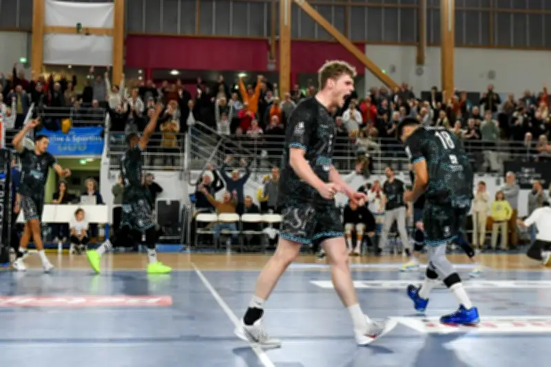 Volley : Royan domine Chalon-sur-Saône pour un sixième succès consécutif