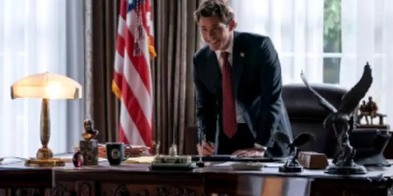 Wong Kar-wai débarque sur Disney+ avec 'Blossoms Shanghai', une fresque nostalgique des années 1990