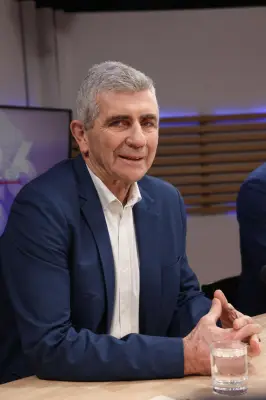 Agen : plainte pour injure publique et polémique financière enflamment la campagne