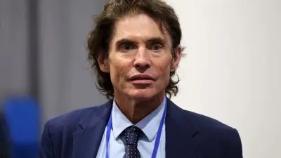 Arno Klarsfeld visé par une enquête après ses propos sur des 'rafles' d'étrangers