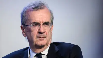 Départ anticipé de Villeroy de Galhau : une manœuvre pour bloquer le RN à la Banque de France