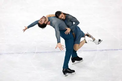 Guillaume Cizeron et Laurence Fournier Beaudry sacrés champions olympiques en danse sur glace