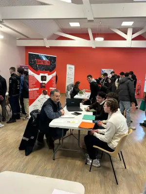 Job dating industriel en Haute-Gironde : lutter contre les stéréotypes pour recruter