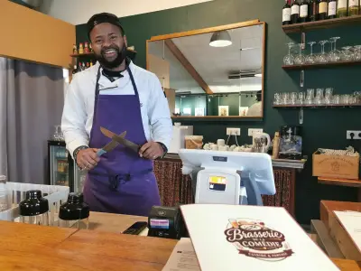 La Comédie de Libourne inaugure un restaurant avec le chef Mike N'Zoghe