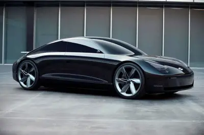 La voiture de 2025-2030 : plus électrique, moins autonome et épurée