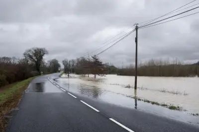 Landes : vigilance orange au vent, routes coupées après les intempéries