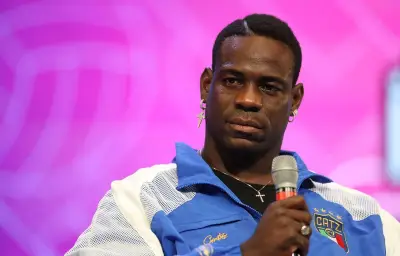 Mario Balotelli dénonce des insultes racistes lors d'un match aux Émirats arabes unis