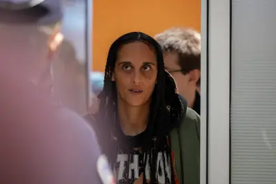 Roxane Depardieu, victime de cyberharcèlement à cause des affaires de son père Gérard