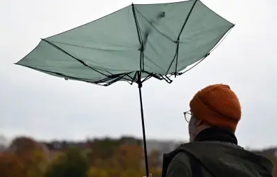Tempête Nils : un mort, vigilance rouge et inquiétudes sur le lait infantile