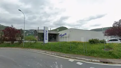 Un homme fracasse une caisse avec une hache à Creissels avant d'être interpellé