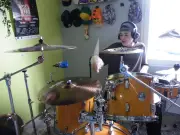 À 12 ans, Lino Ceccarello remporte le prix d'Excellence au concours Battle of drums