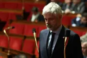 Auvergne-Rhône-Alpes : l'opposition questionne le cumul des mandats de Laurent Wauquiez