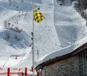 Avalanche mortelle à Val d'Isère : trois skieurs hors-piste perdent la vie