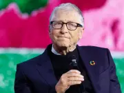 Bill Gates admet une 
