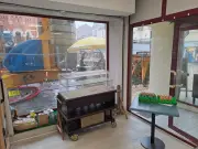 Conflit commercial à Montmarès : une grue de chantier assombrit l'avenir des commerçants