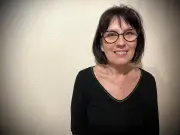 Corine André, ancienne maire et artiste, candidate aux municipales de Montroy