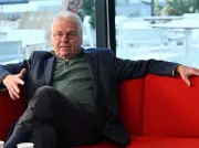 Daniel Cohn-Bendit se confie sur Merz, Trump et l'Europe dans son nouveau livre