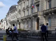 Débat municipal à Mont-de-Marsan : les candidats s'affrontent sur TV7