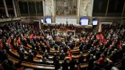 Fin de vie : l'Assemblée nationale réadopte la loi sur l'aide à mourir